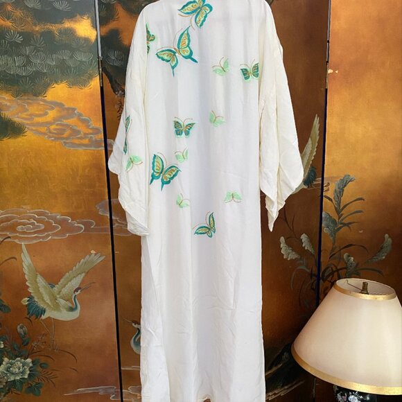 Beautiful Vintage White Silk Crepe Gold Teal and Green Butterflies Kimono Size M - Picture 3 of 7